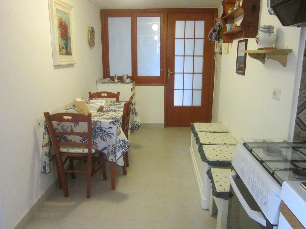 Villa Apollo B&B Капрі Екстер'єр фото